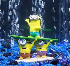 Penn-Plax Minions Officially Licensed Aquarium Ornament – Beach Buddies (Kevin, Stuart, and Bob) – Safe for Freshwater and Saltwater Fish Tanks – Small