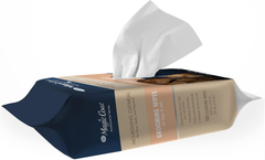 Four Paws Magic Coat Professional Series Nourishing Oatmeal Cat and Dog Grooming Wipes - Fresh Peach Scent
