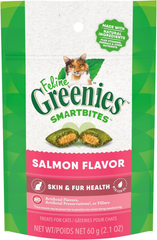 Greenies Feline Smartbites Skin & Fur Crunchy and Soft Natural Cat Treats, Salmon Flavor