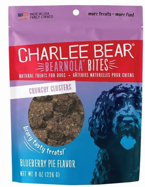 Charlee Bear Bearnola Bites Crunchy Dog Treats, Blueberry Pie, 8 oz