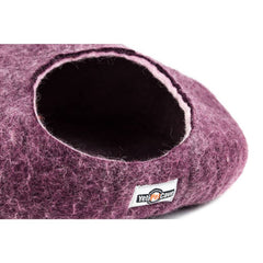 Yeti Pet Cave Pet Bed for Cats and Small Dogs, 100% New Zealand Wool