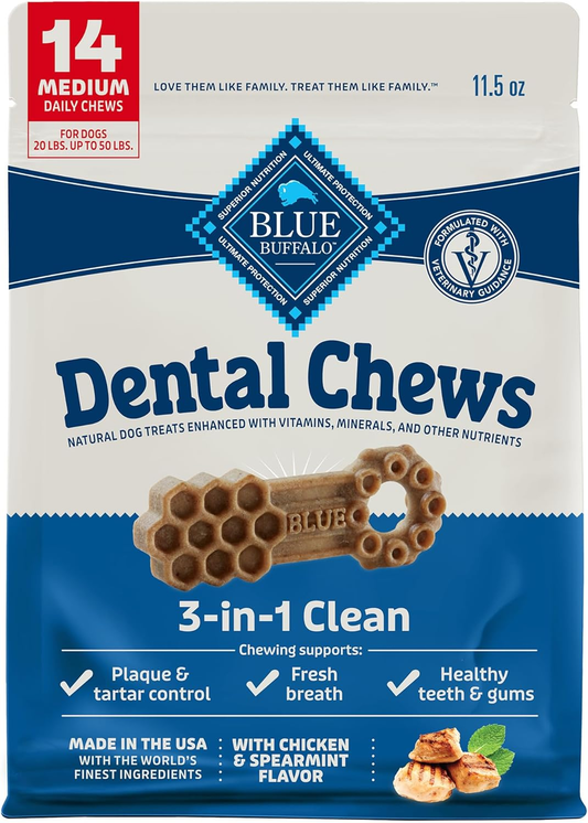 Blue Buffalo Medium Dental Chews for Dogs, Daily Dental Care Dog Treats Made in the USA with Natural Ingredients, Chicken & Spearmint