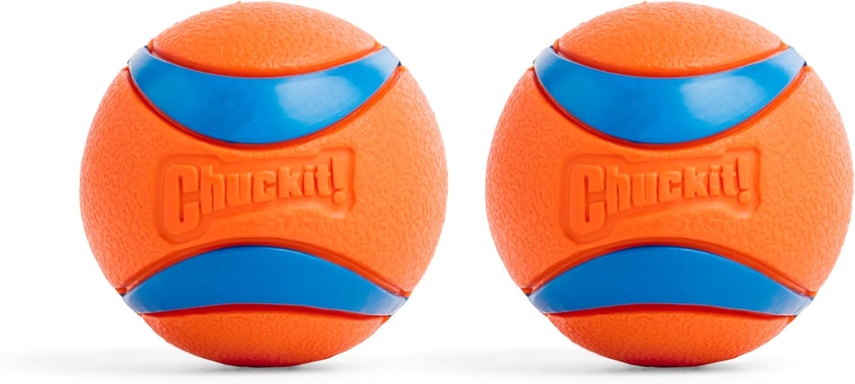 Chuckit! Ultra Ball Dog Toy - Medium Bouncy Fetch Balls For Dogs 20-60 lbs - Made from Durable Rubber - Floating Water Pet Toys 2.5-inch Diameter - Pack of 2